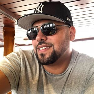 Meet your Posher, Robert